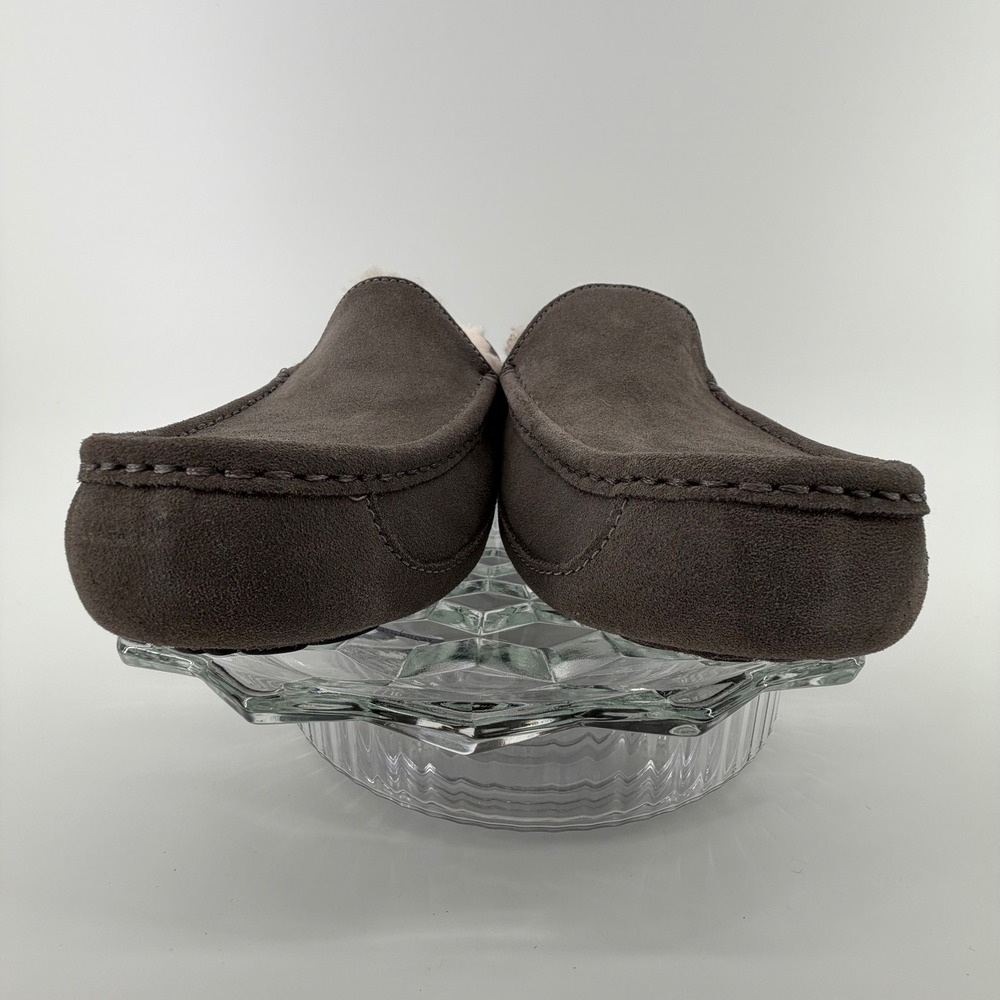 UGG Australia Men's Slippers Dark Gray Suede Shearling Lined Moc Toe Size 9 - Picture 6 of 10